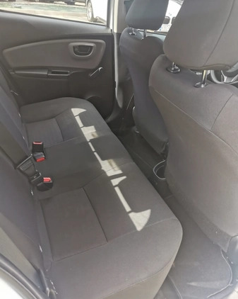 Toyota Yaris cena 38900 przebieg: 152000, rok produkcji 2018 z Chrzanów małe 154